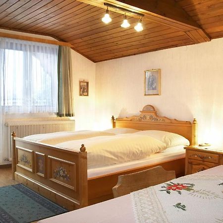 Gasthof Pension St. Wolfgang Kirchberg am Wechsel Quarto foto